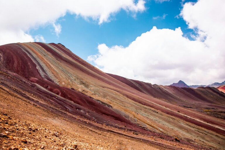 la maravillosa montaña de colores