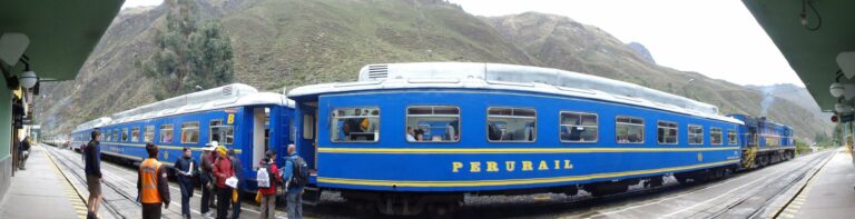 Viaje en tren a Machu Picchu