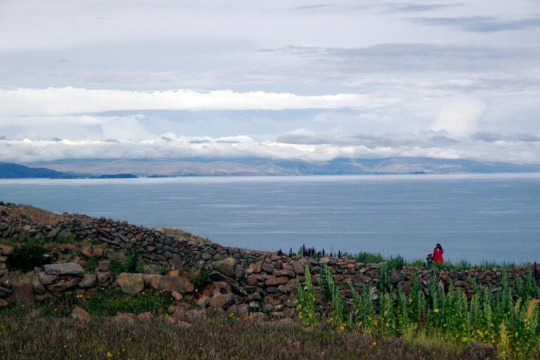 isla amantani en el corazon de puno