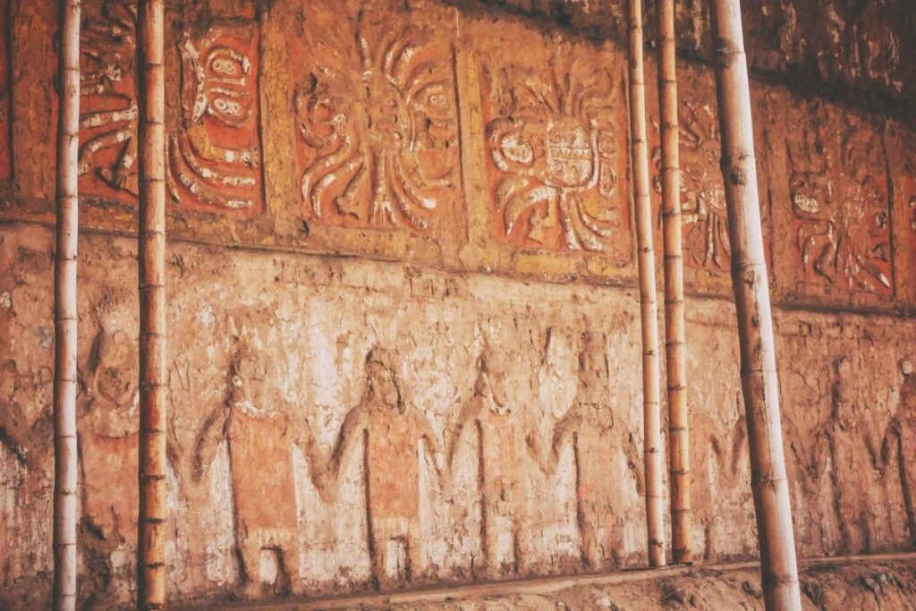 Huacas del Sol y de la Luna